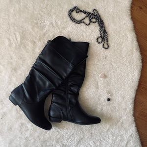 Faux Leather Slouchy Black Boots Size 7